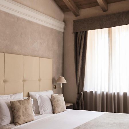 Grand Hotel Fasano Gardone Riviera Exterior foto