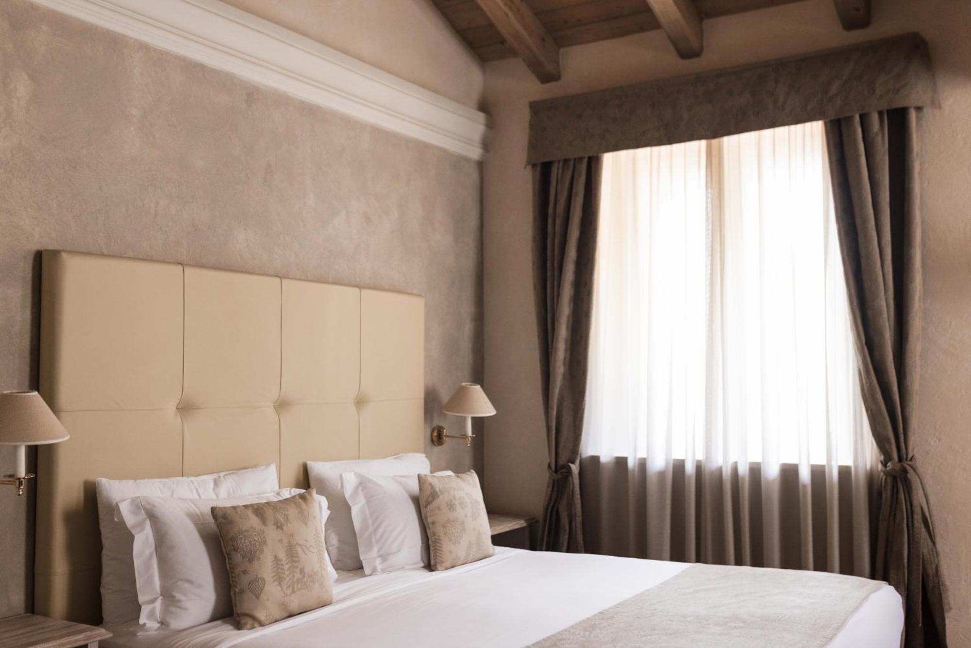 Grand Hotel Fasano Gardone Riviera Exterior foto