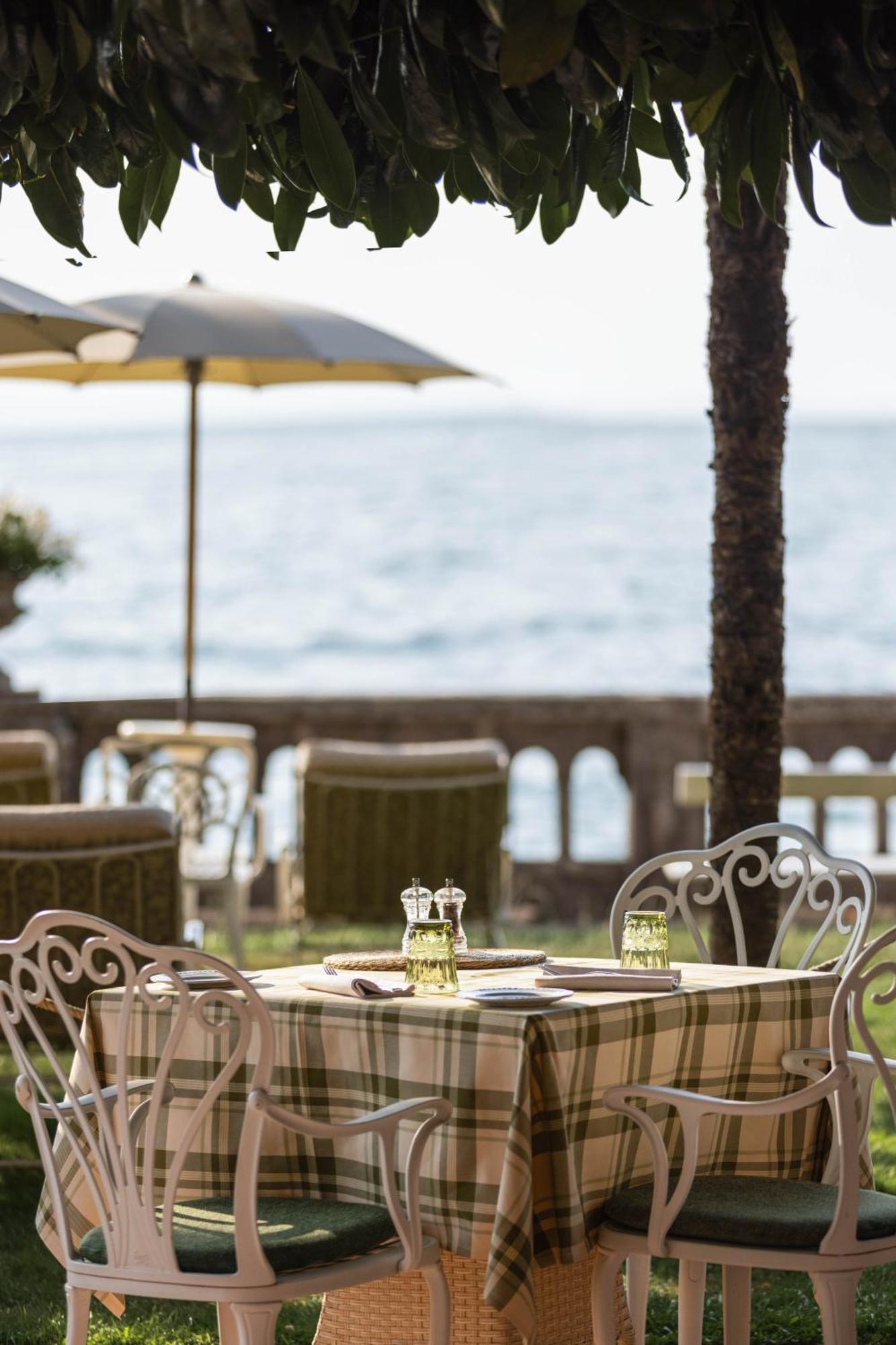 Grand Hotel Fasano Gardone Riviera Exterior foto