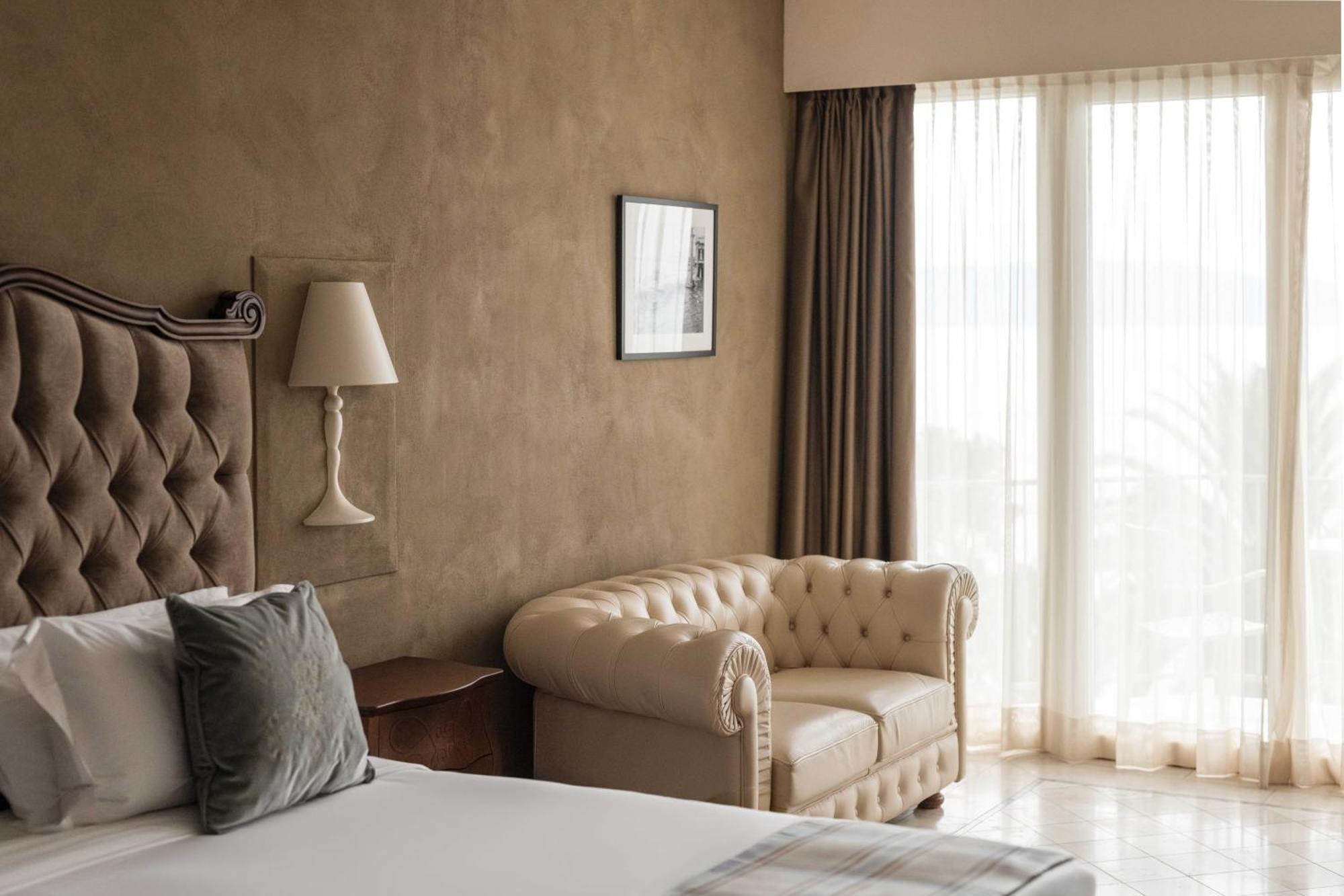 Grand Hotel Fasano Gardone Riviera Exterior foto